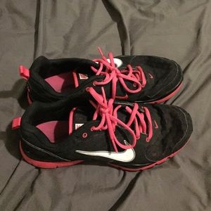 Black and pink Nike