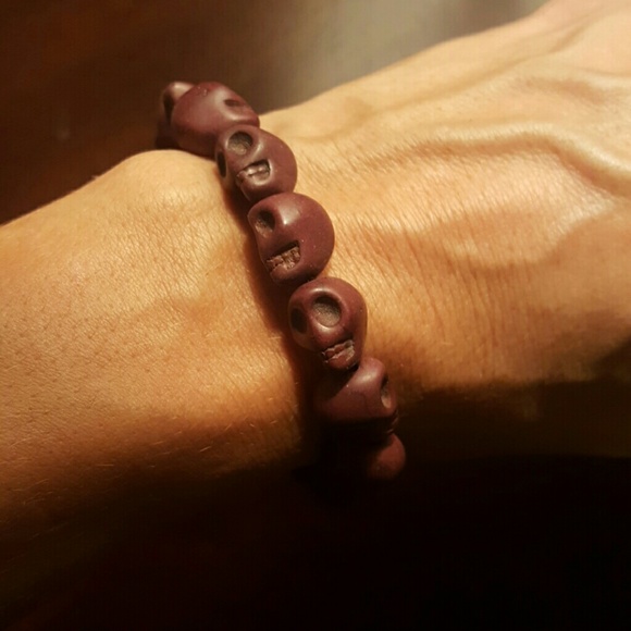Brown beaded bracelet