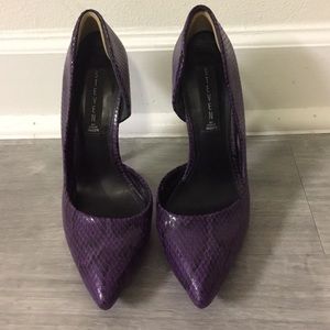 Snake Pumps Steven by Steve Madden