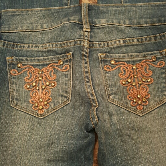 Charlotte Russe jeans boot cut size 0 - Picture 2 of 3