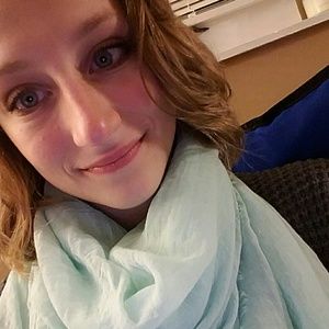 Meet your Posher, Brianna