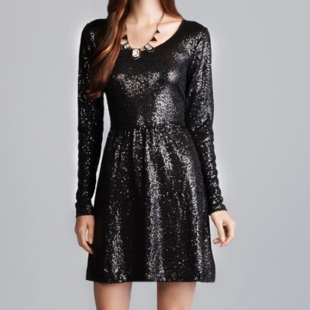Kensie little black dress long sleeved