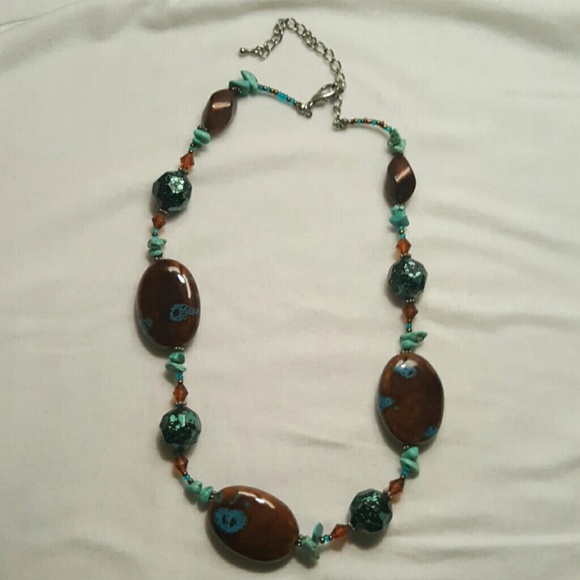 Beaded necklace