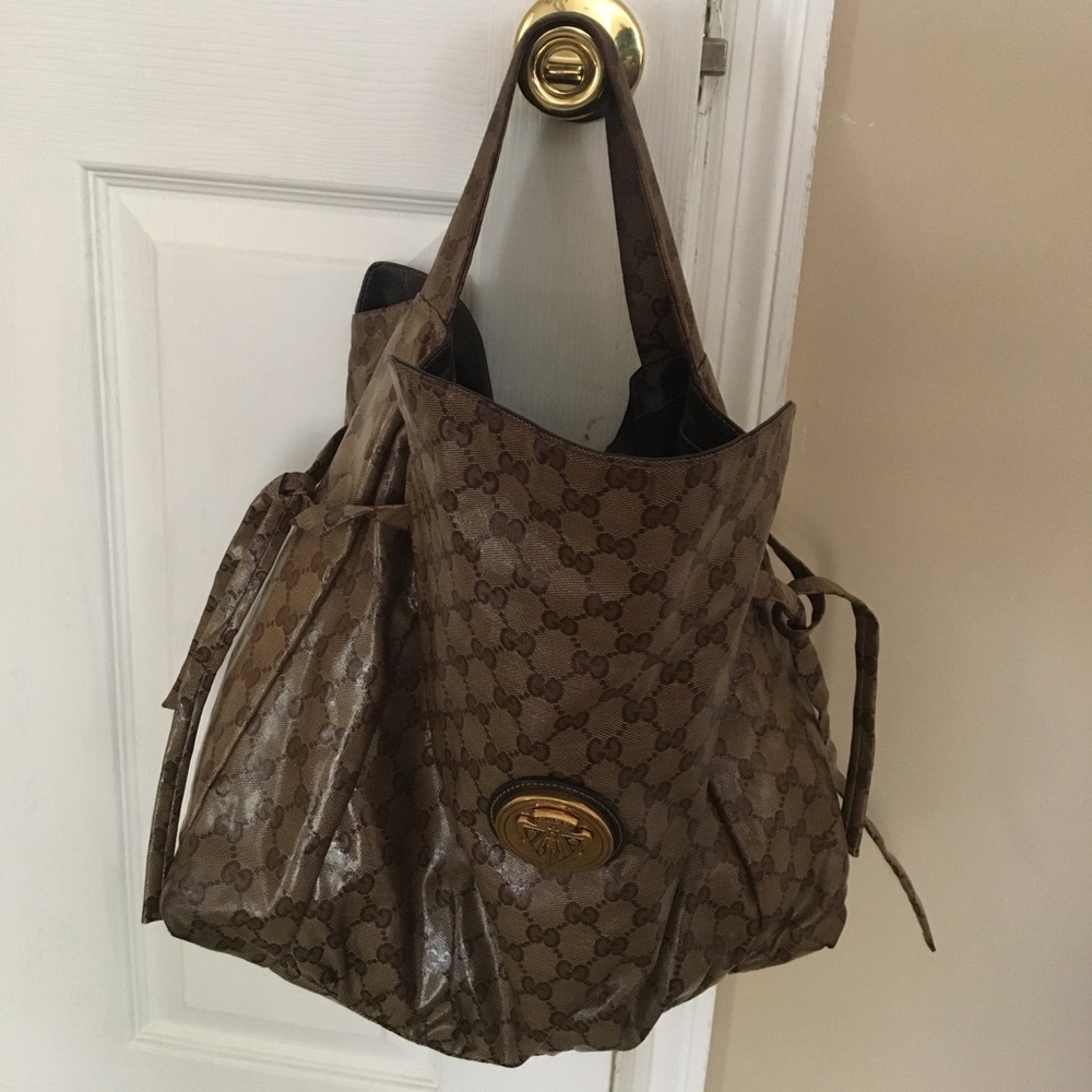 Gucci Drawstring Medium Size Bag - image 6