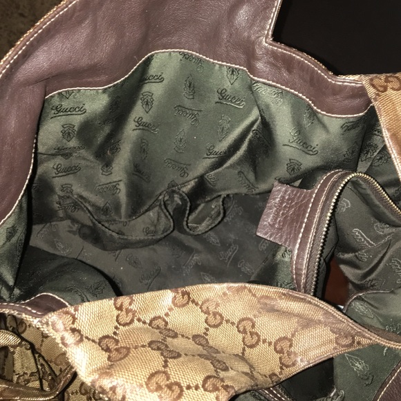 Gucci Drawstring Medium Size Bag - image 4