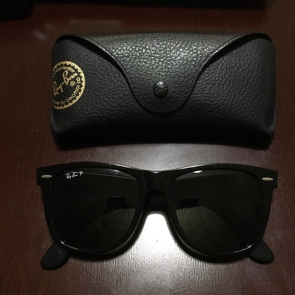 Black Polarized 54mm Ray Bans with Case