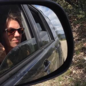 Meet your Posher, Becca