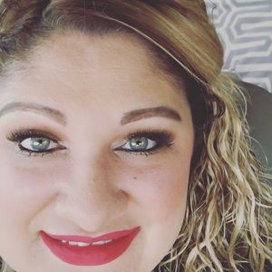 Meet your Posher, Brandy