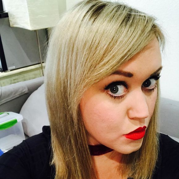 Meet your Posher, Melissa