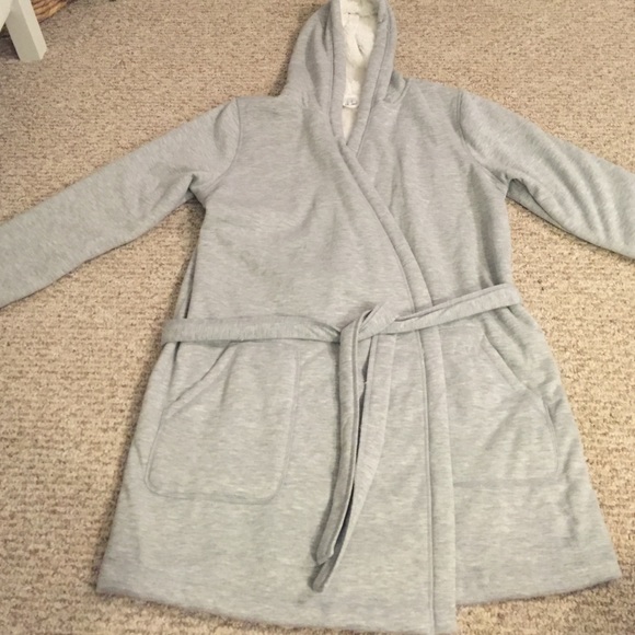 Gap body robe size M/L