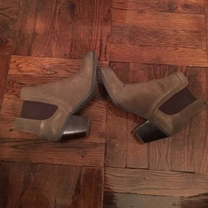 Sam Edelman 'Larkin' Moss Green bootie