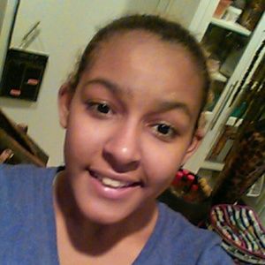 Meet your Posher, Brittney