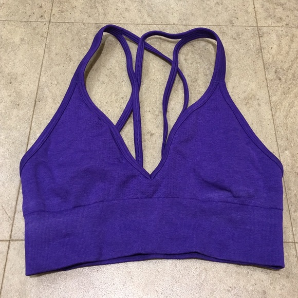 Lululemon Seamless Plunge Bra - Picture 4 of 4
