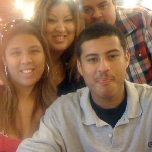 Meet your Posher, Luis