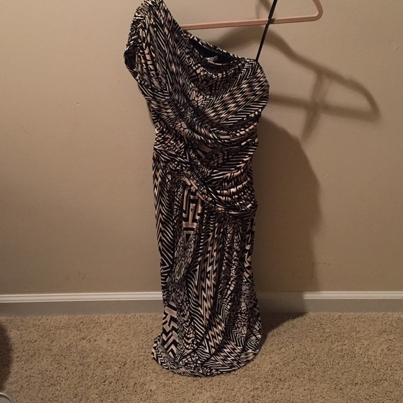 Maggy London one shoulder dress, 8