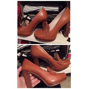Michael Kors brown stacked heel/shoe