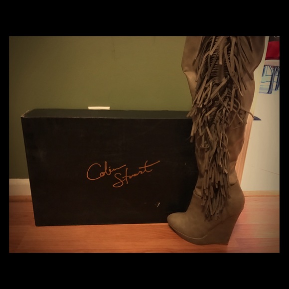 Colin Stuart fringe boots size 8 brand new in box