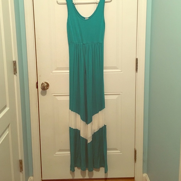 Boutique-style chevron maxi dress