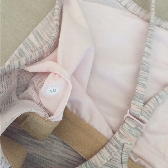 Lululemon Top - Picture 4 of 4