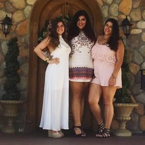 Meet your Posher, Larissa