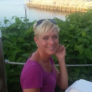 Meet your Posher, Jen