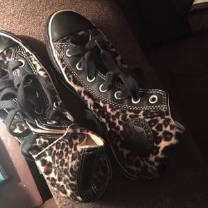 Leopard Converse