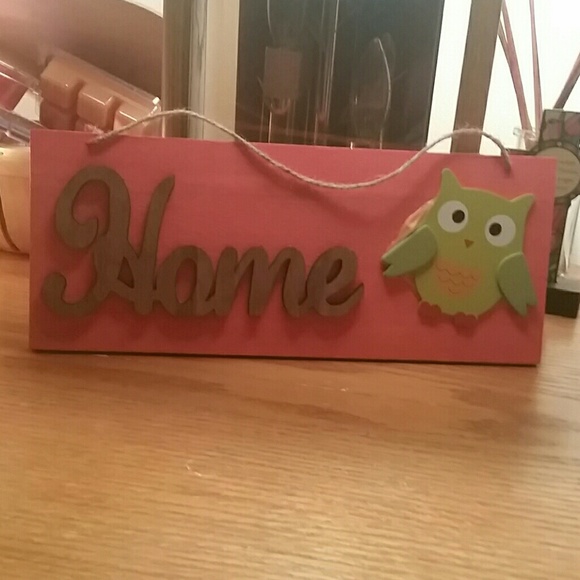 Home sign with owl
