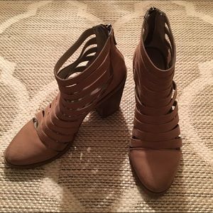 Hinge Nordstrom leather booties
