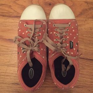 Dr. Scholl's Cushioned Polka Dot Sneakers 👟