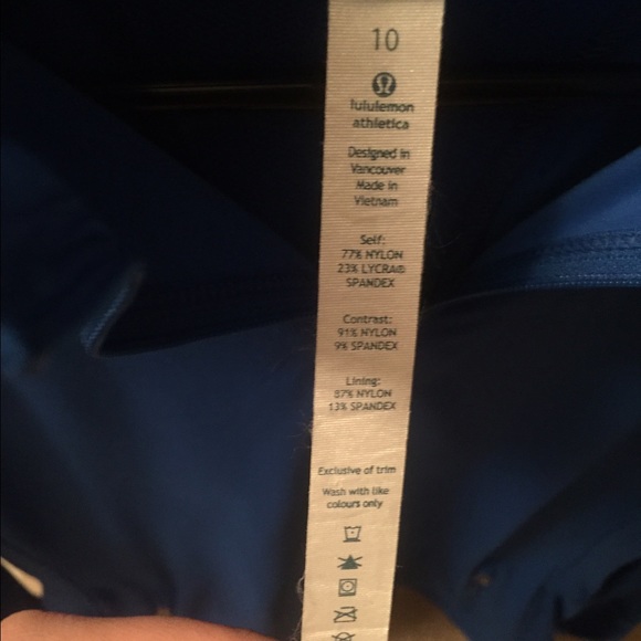 Lululemon Halfzip - Picture 3 of 3