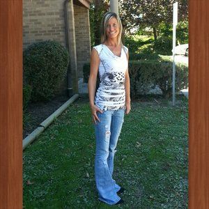 Meet your Posher, Dana