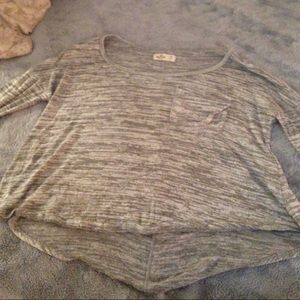 Hollister shirt ✨ XS
