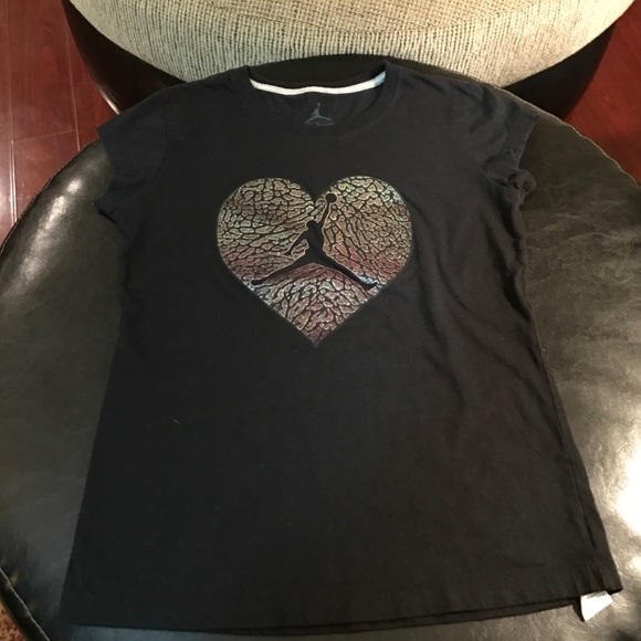 Jordan girls Lg black t-shirt