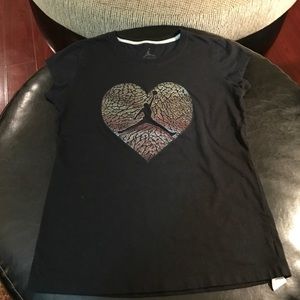 Jordan girls Lg black t-shirt