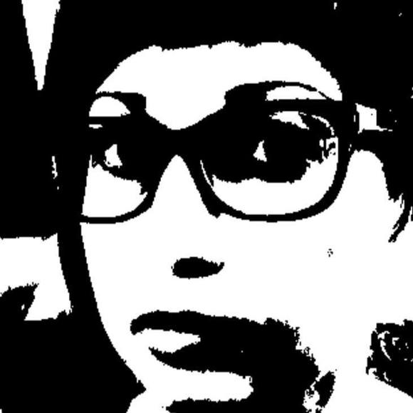 Meet your Posher, Lora