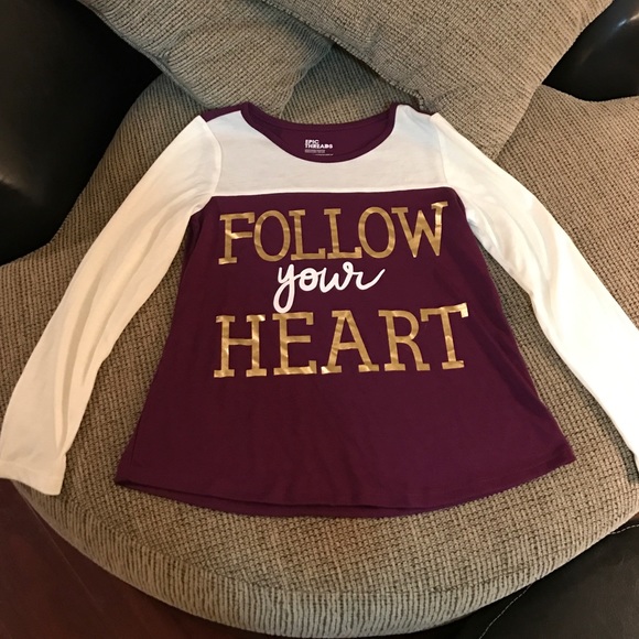 Juniors size Small maroon/cream long sleeve tee
