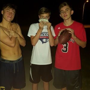 Meet your Posher, Johnny