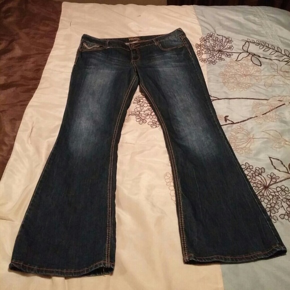 Vanity dark wash jeans 32 /33