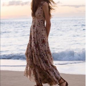 SOLDOUT FP Catching Glances Dress💃🏻✨❤️