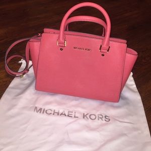 Michael Kors Medium Selma Satchel 🍉