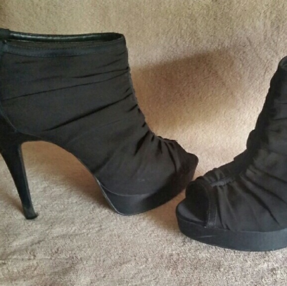 Chinese Laundry Heels/Pumps