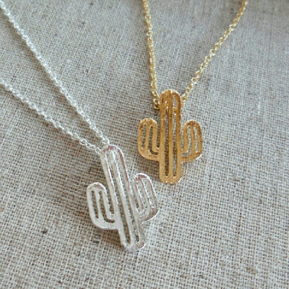 Jewelry - ✂ Saguaro Cactus dainty delicate necklace