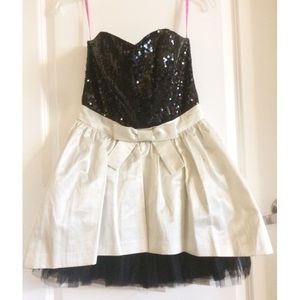 Betsey Johnson dress