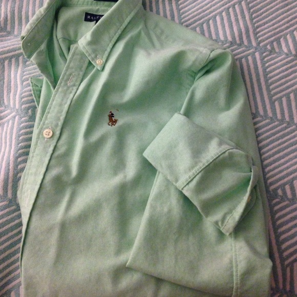 Classic Ralph Lauren Button Down!