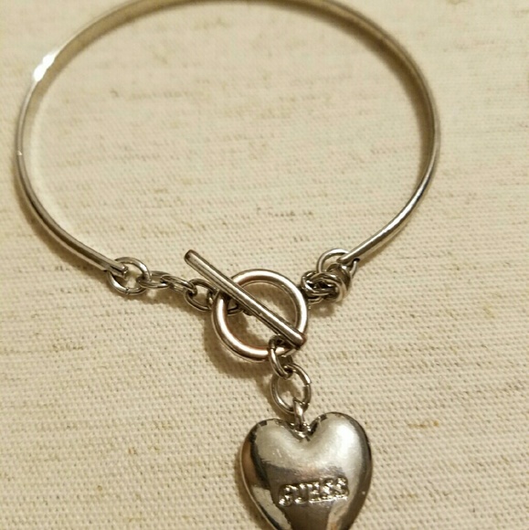 Guess Bracelets - Picture 3 of 4