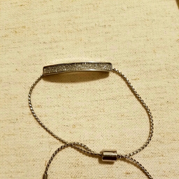 Guess Bracelets - Picture 4 of 4