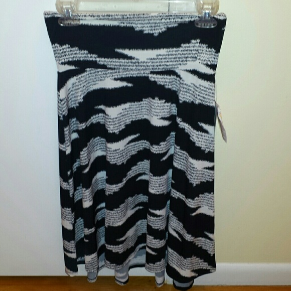Lularoe azure black white NWT