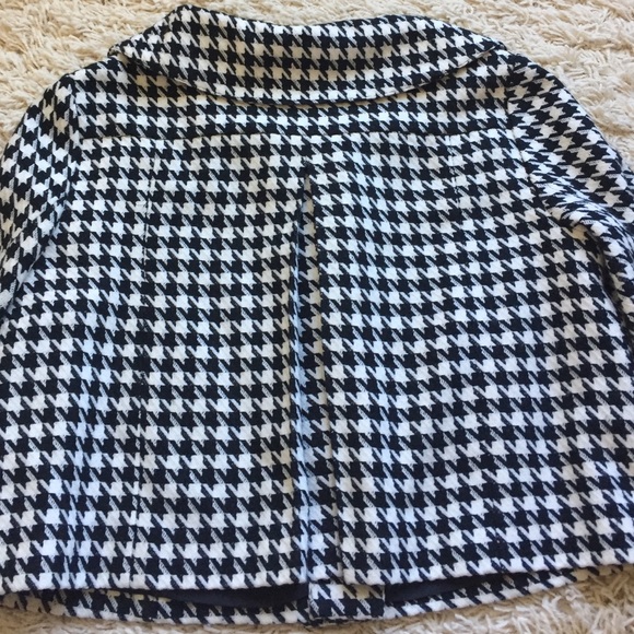 AGB Black and Off White Houndstooth Cropped Jacket - Picture 4 of 4