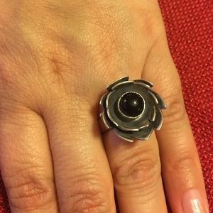 Sterling silver flower ring with black center