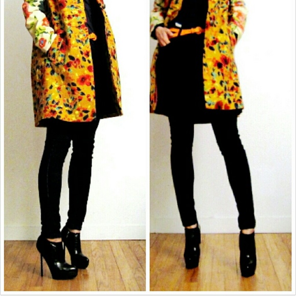 More pics of the YSL booties - Picture 1 of 3